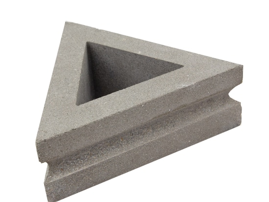 Breeze Block - Triangolo: La bellezza dell'equilibrio