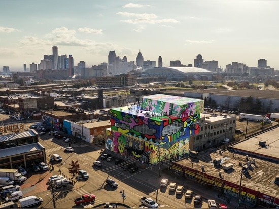 Il nuovo edificio in vetro di MVRDV nel mercato orientale di Detroit è una lettera d'amore alla città