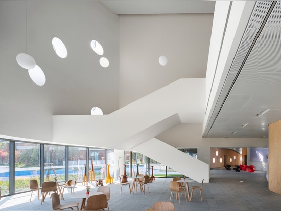 Pinghe Bibliotheater / OPEN Architecture