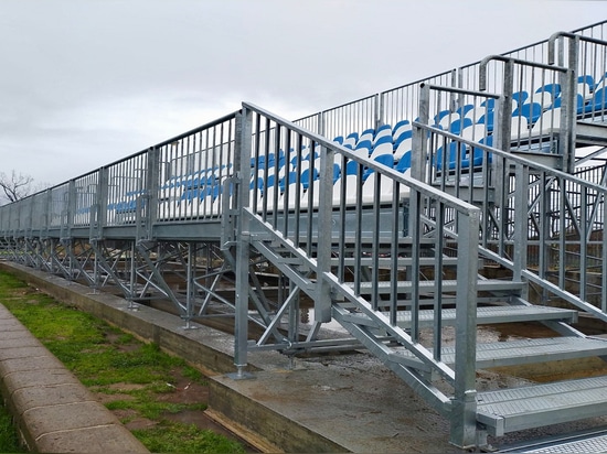 TRIBUNA PREFABBRICATA AL CENTRO SPORTIVO DI FORMELLO