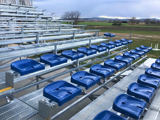 TRIBUNA PREFABBRICATA AL CAMPO SPORTIVO DI MARINA DI MONTEMARCIANO