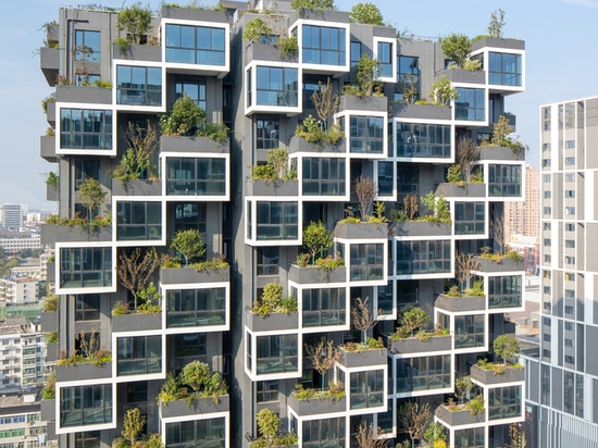 Complesso Easyhome Huanggang Vertical Forest City / Stefano Boeri Architetti