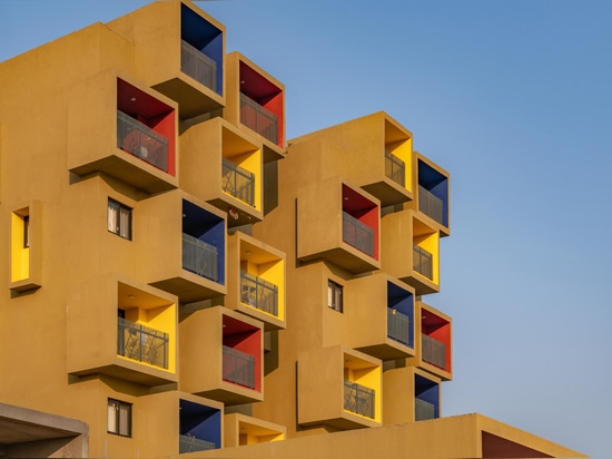 STUDIOS 90 Edificio residenziale / Sanjay Puri Architects