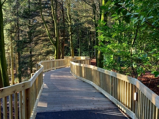 Center Parcs Longleat Forest | Studio di casi di decking antiscivolo