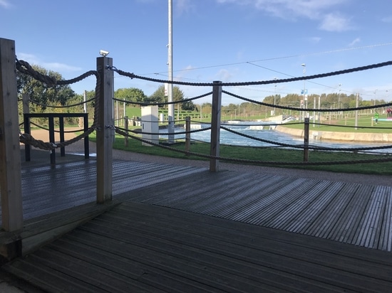 Lee Valley White Water Centre | Studio di caso di decking antiscivolo