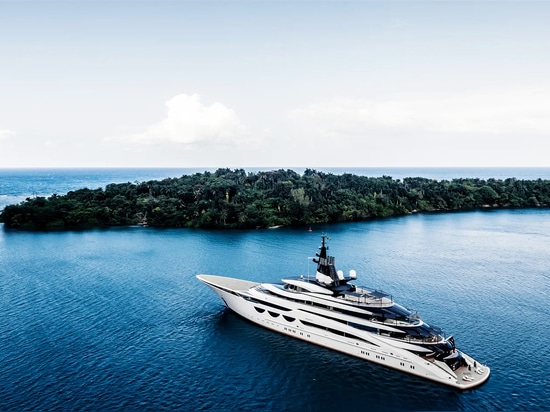 SUPERYACHT AHPO