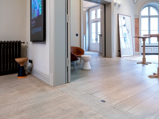 Dennebos Flooring Pavimento in legno di pino ingegnerizzato XXL