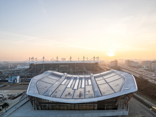 Centro acquatico di Parigi / VenhoevenCS + Ateliers 2/3/4/