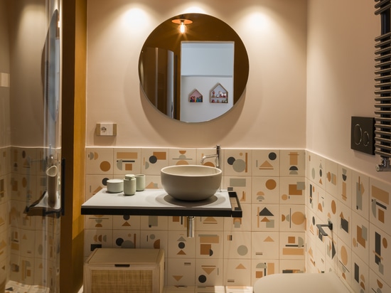 Le soluzioni Ritmonio per la rinascita di un ex edificio industriale: design, qualità e comfort rendono un ex panificio un’abitazione moderna e accogliente.