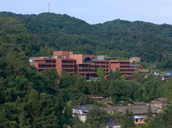 Danling Lao'e Mountain Resort / architettura epos