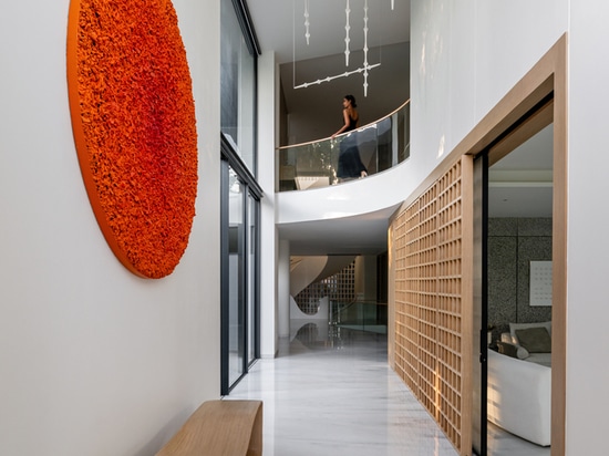 Casa NINE X NINE / Architetti Sanjay Puri