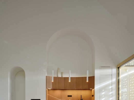 Una casa ispirata all'idea di una cappella
