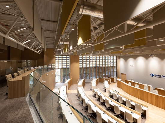 AMBIENTI DI LAVORO - Nanterre, Francia