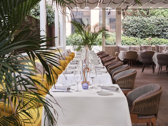 Kedry Prime di KE crea un nuovo spazio comune ombreggiato per Hyatt Centric Murano Venice a Murano
