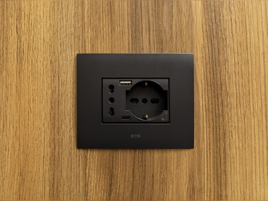 Le soluzioni AVE per un’accoglienza smart e di design al Mood Hotel di Pescara