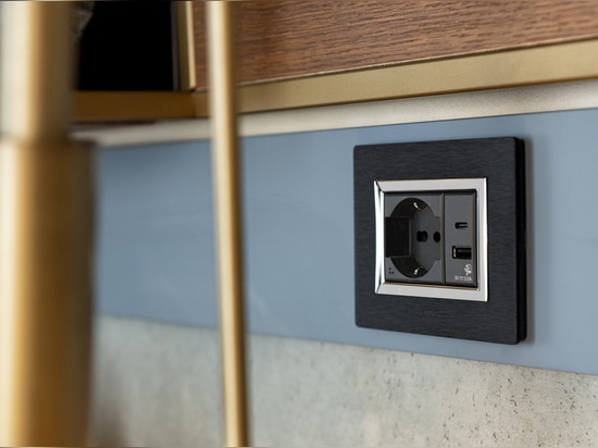 Un impianto elettrico con design AVE al Nemi Hotel di Milano
