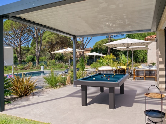 Gioco all'aperto con eleganza, scoprite il tavolo da biliardo Bubbly Outdoor.