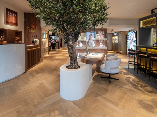 Dennebos Flooring pavimento a spina di pesce di prima scelta in colore M.716