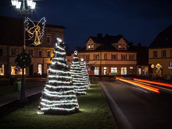 L'albero di Natale: un must nei centri urbani