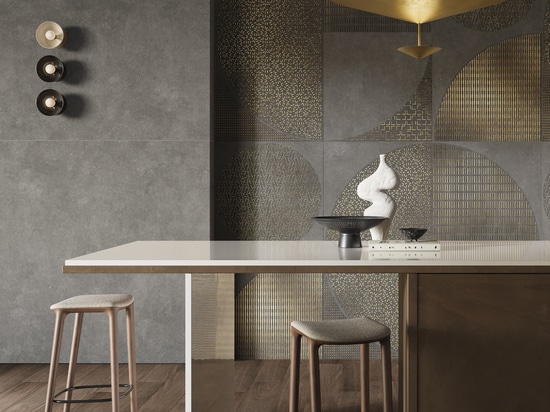 Rivestimenti in gres porcellanato color oro