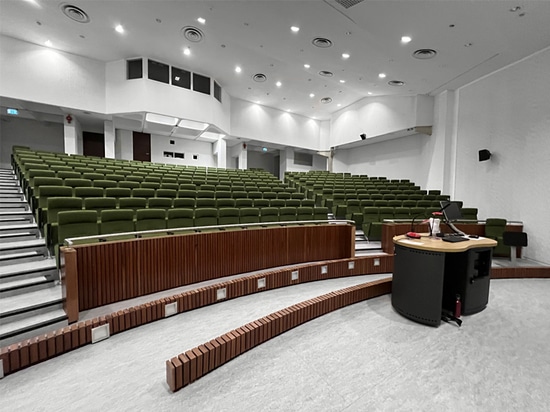 SEDUTE ARES LINE PER TEATRO - Limerick, Irlanda