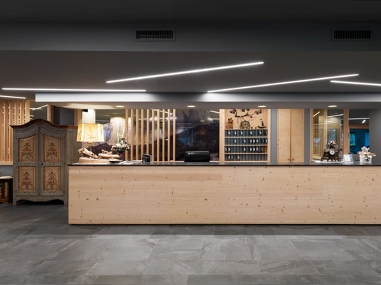 Hotel Fedora: un esempio di architettura alpina in gres porcellanato