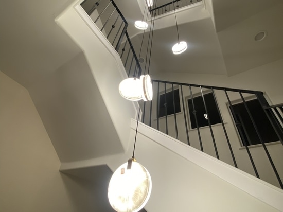Dal concetto al completamento: Il nostro processo di illuminazione personalizzata