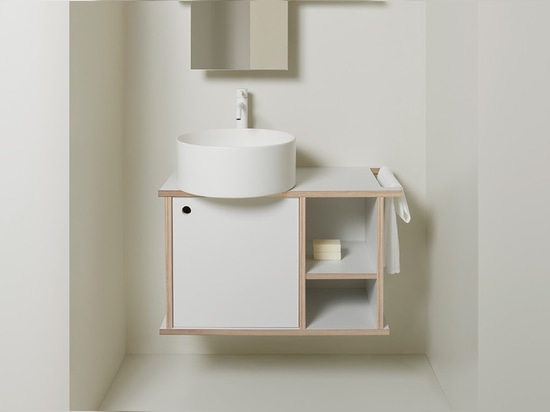 Theo 78 design Andrea Parisio & Giuseppe Pezzano