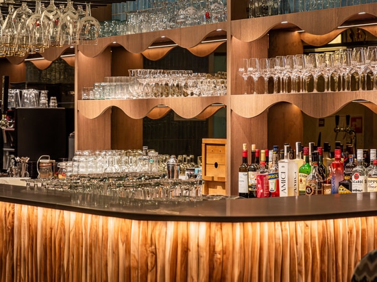 Dune e Canyon Teak - Strandhotel Duinoord