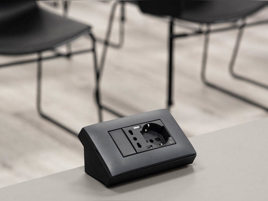 AVE per il coworking: design e innovazione entrano in ufficio