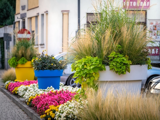 Arredo urbano: soluzioni funzionali per gli spazi pubblici