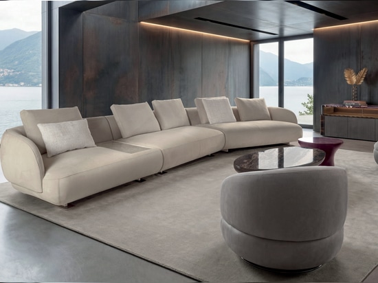 AURA COLLECTION — Intervista con Matteo Nunziati