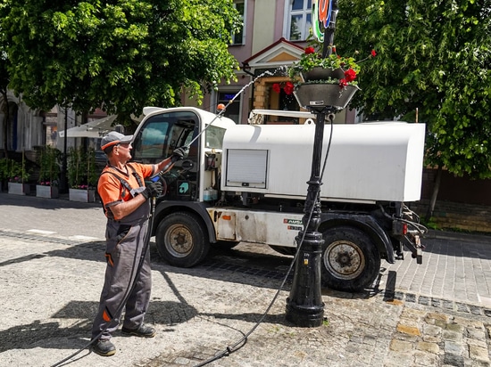 Torri floreali negli spazi urbani: l'esempio di Konin