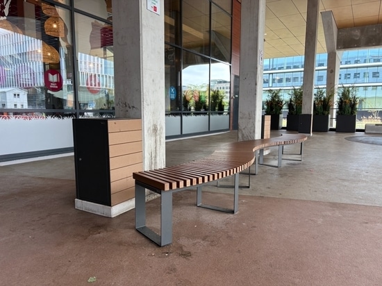 Arredo urbano per trasformare gli spazi esterni educativi