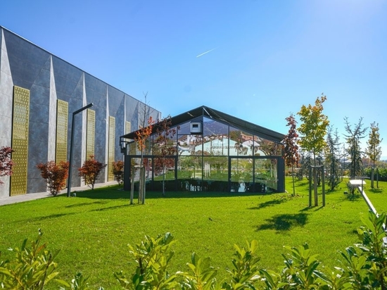 Sharaz Venue