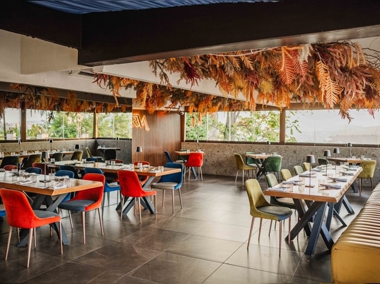 RIFLESSI RINNOVA RISERVA ROOFTOP E FIRMA IL NUOVO SKY LOUNGE MARTINI