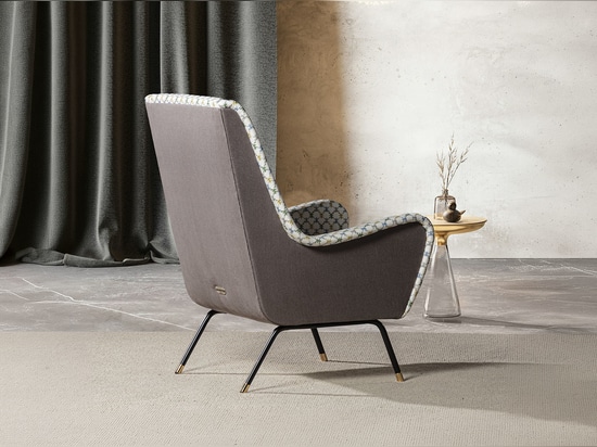Poltroncina Anni 60: icona del design minimalista, Made in Italy
