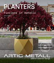 PLANTERS Fioriere in metallo